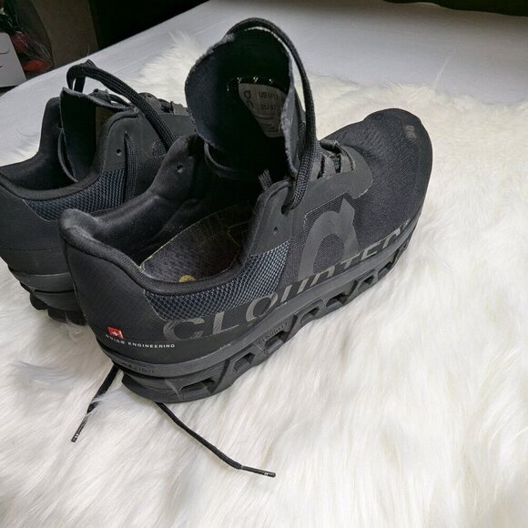 On Cloud monster men’s running shoes size 12 Black Color 61.99025 main image 10